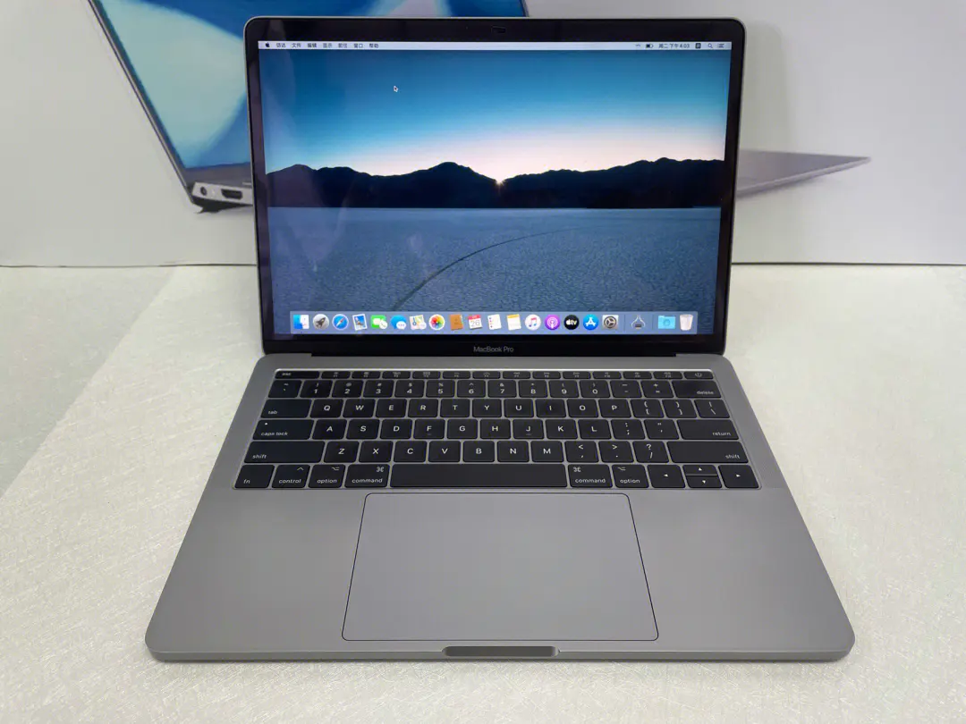 苹果新款 MacBook Pro 评测汇总：游戏体验提升等